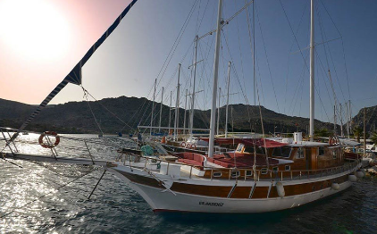 Es Akdeniz Gulet